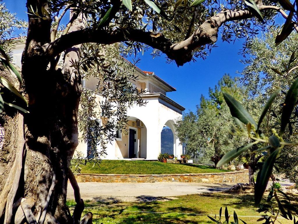 Villa Duchess Pteleos Exterior photo